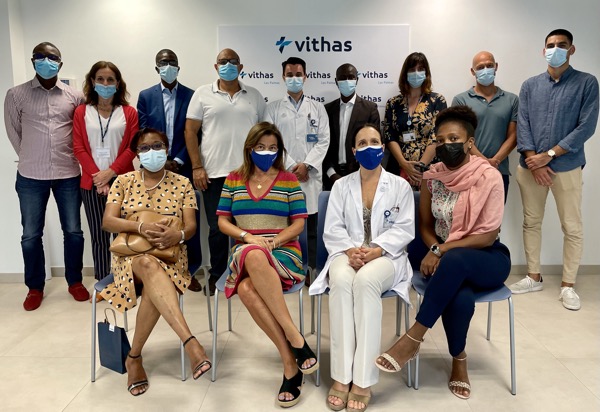 Empresas sanitarias de Senegal visitan el Hospital Vithas Las Palmas para conocer sus procesos y servicios asistenciales