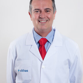 Dr. Javier Cortés 