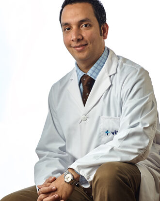 Dr. Rachwani Parshotam, Navin