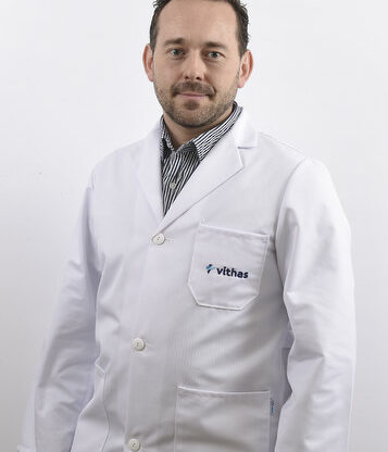 Dr. Monclou Garzón, Erick