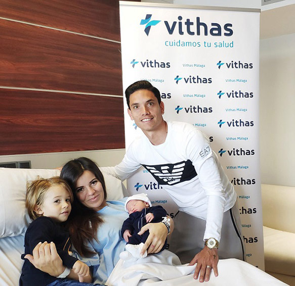 Nace Nathan, segundo hijo de Renato Santos, jugador del Málaga CF