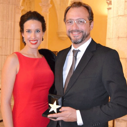 Premian al Dr. Sancho con la Estrella de Oro a la Excelencia Profesional 2017