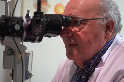 La retinopatía diabética es la primera causa de ceguera en personas en edad laboral en países desarrollados