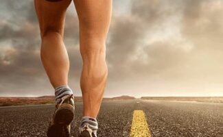 La periostitis tibial es la lesión deportiva más frecuente en corredores de larga distancia