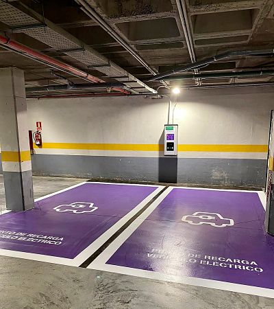 Vithas Castellón pone a disposición del usuario dos puntos de recarga para vehículos eléctricos
