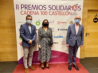 Vithas Castellón hace entrega de uno de los “Premios Solidarios Cadena100 Castellón” a la fundación Ateneu