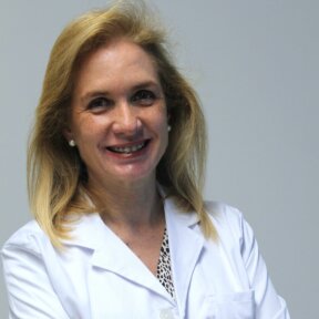 Dra. Maria José Agustí Minguell