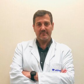 Dr. Manuel Cintado Avilés