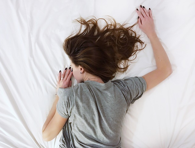 ¿Pueden las altas temperaturas producir insomnio?