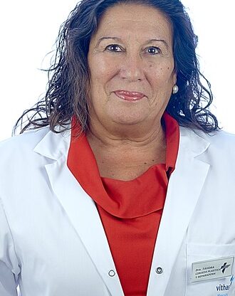 Dra. Távora López, Teresa