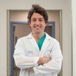 Dr. Ruben Campanario Pérez