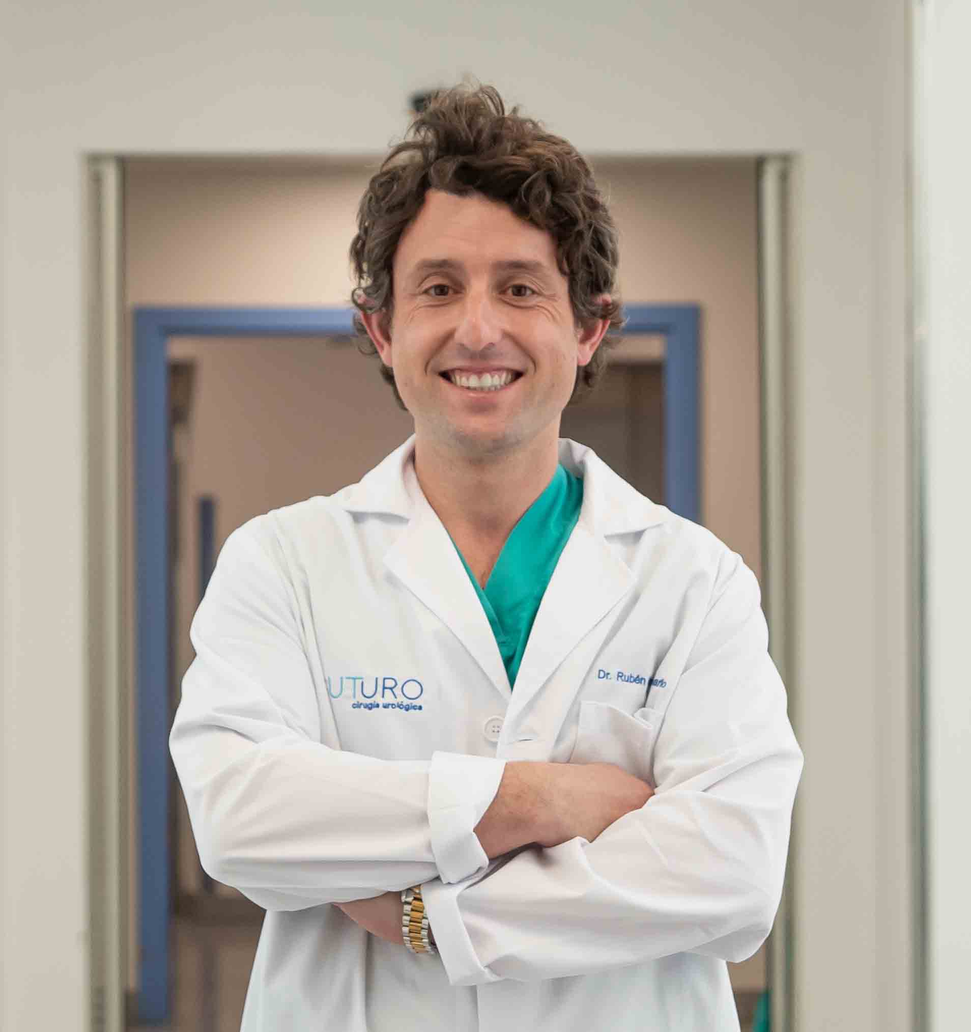 Dr. Ruben Campanario Pérez