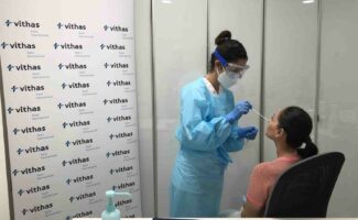 Los hospitales Vithas Xanit y Vithas Málaga incorporan un nuevo test de antígenos que diagnostica en 15 minutos la covid-19
