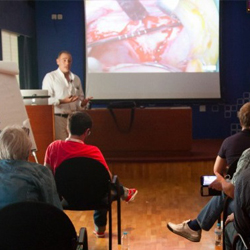 Instituto Davó, Unidad Especializada en Cirugía Maxilofacial de Vithas Medimar, imparte un curso sobre implantes cigomáticos