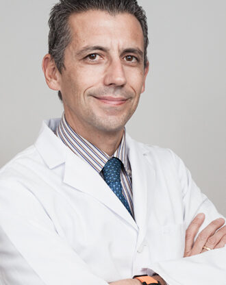 Dr. Fragola Arnau, Claudio