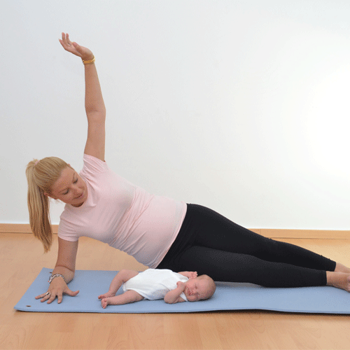 La práctica de ejercicio físico guiado durante el embarazo mejora la salud del bebé y de la madre