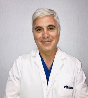 Dr. Molano Bernardino, Carlos