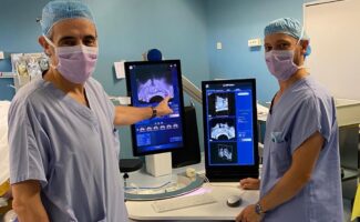 El nuevo robot quirúrgico de Vithas Sevilla y Suturo destruye células cancerosas sin cirugía