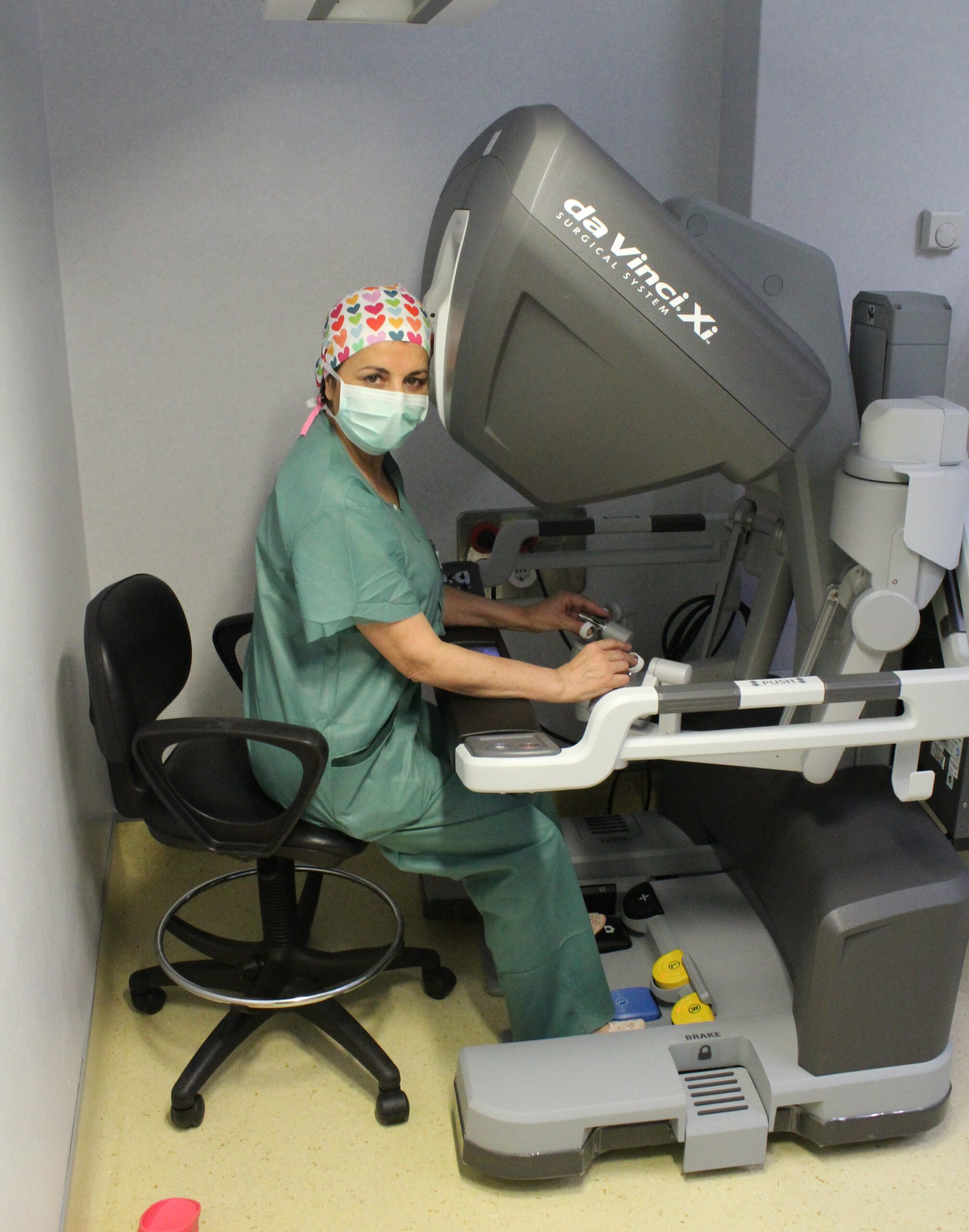 Vithas Vigo incluye la cirugía robótica como solución quirúrgica de precisión a los casos más graves de endometriosis