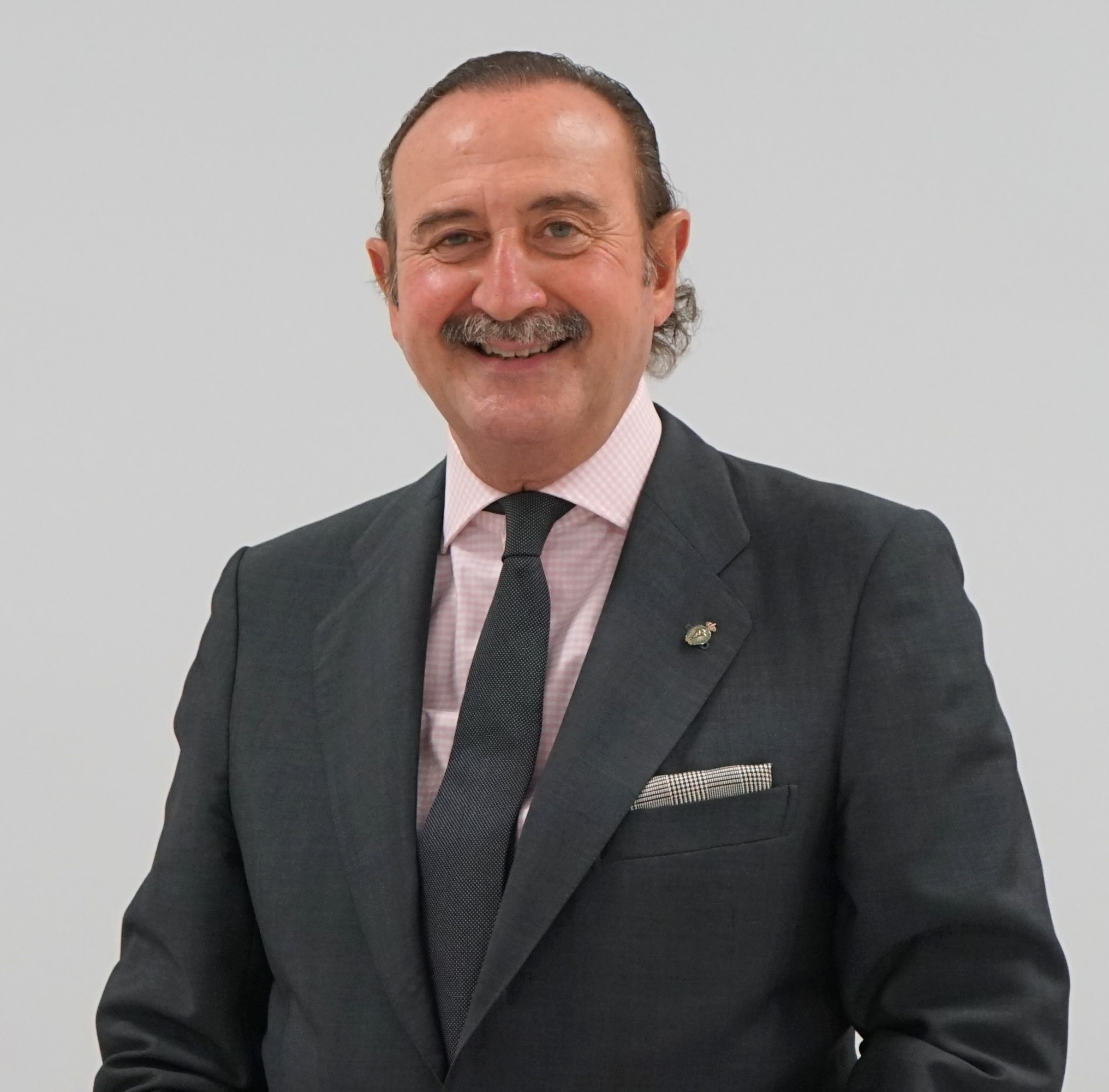 Dr. Manuel J. de la Torre Gutiérrez