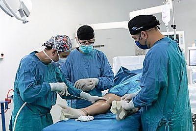 Vithas aplica una nueva técnica quirúrgica para tratar el lipedema