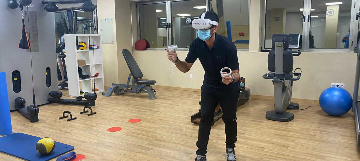 Vithas Sevilla pone en marcha un sistema de realidad virtual para el tratamiento del dolor de espalda