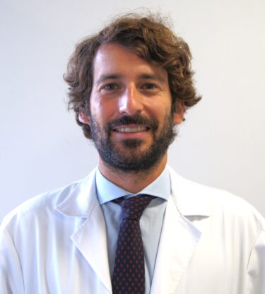 Dr. Nova Fernández, Luis