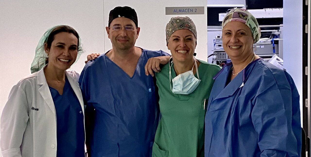 Vithas Almería realiza la primera cirugía con control neurofisiológico en la provincia