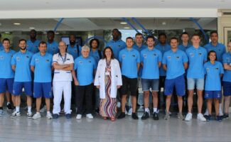 Los jugadores del Carplus Fuenlabrada pasan el reconocimiento médico de pretemporada en Vithas Madrid Aravaca