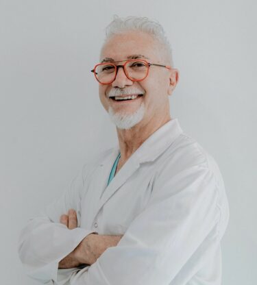 Dr. Camacho Ramírez, Roy