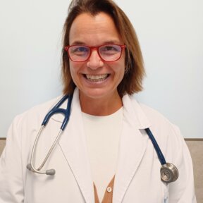 Dra. Carmela Alonso Gutiérrez