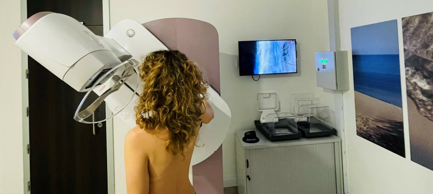 Tomosíntesis, la herramienta que detecta casi el doble de tumores que la mamografía estándar
