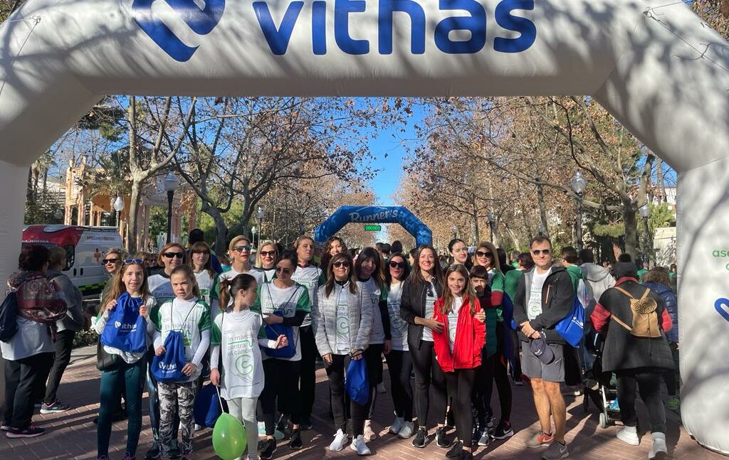 Vithas Castellón apoya la VII Marcha Contra el Cáncer sufragando la participación de cien profesionales del hospital