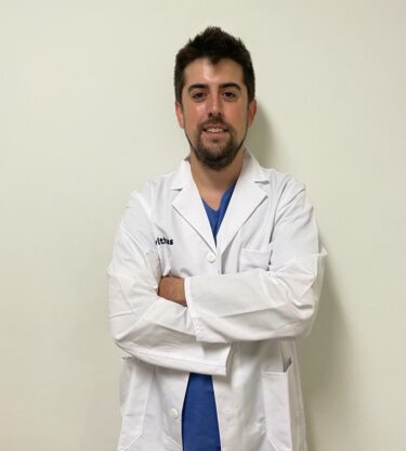 Dr. Gomar Alba, Mario