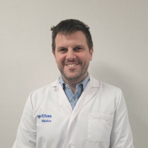 Dr. Néstor J. Martínez Hernández
