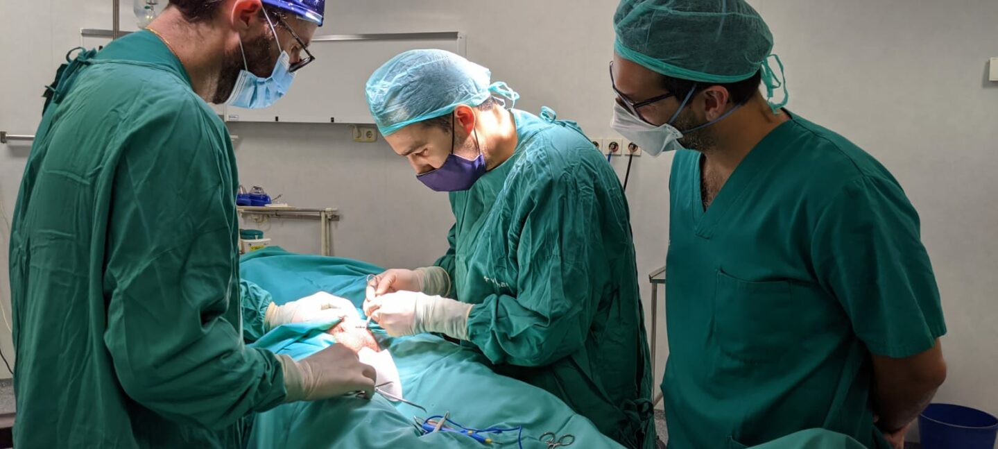Prótesis intrauretral para el agrandamiento benigno de próstata