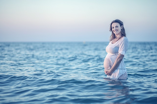 6 Consejos para sobrellevar nuestro embarazo en verano