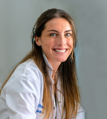 Dra. Alba Suárez, Elda María