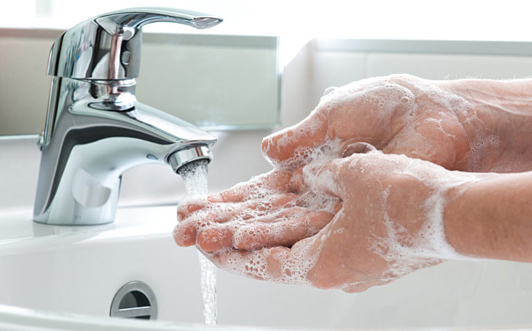 La importancia de mantener nuestras manos limpias