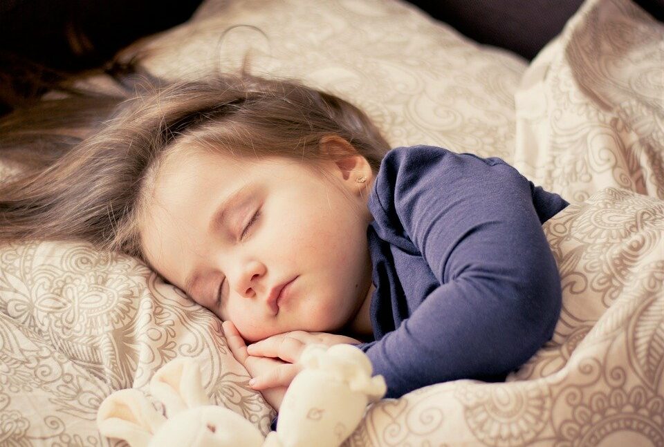 ¿Afecta el cambio horario al sueño de los niños?
