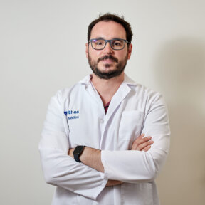 Dr. Víctor Alejandro Bolívar Arroyo