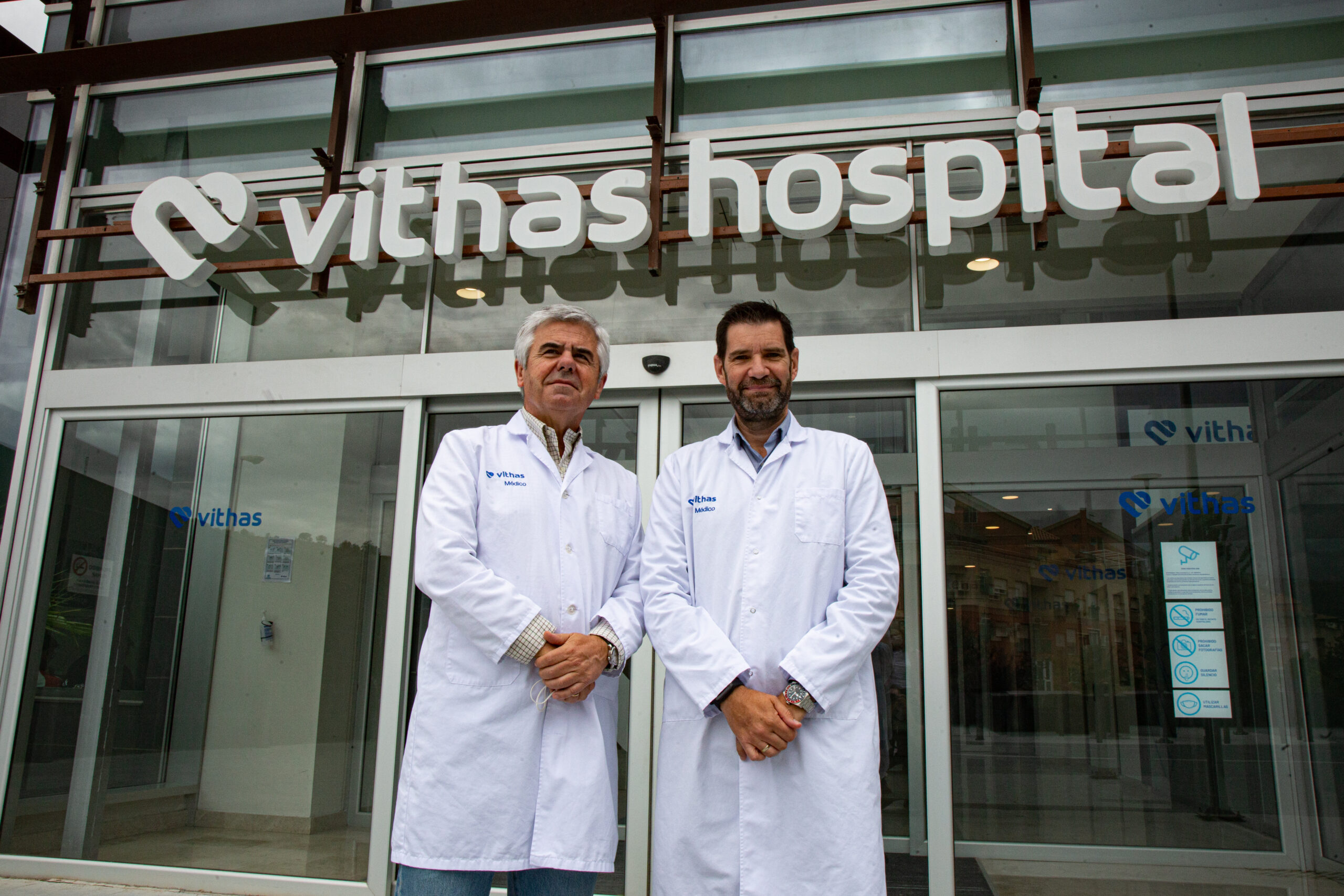 Vithas Granada incorpora una nueva unidad de digestivo dirigida por el Dr. Pedro Rosón