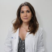 La Dra. Sara González Sánchez es especialista en en Cirugía Ortopédica y Traumatología en el Hospital Vithas Sevilla.