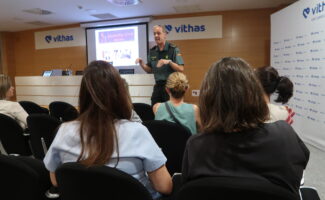 La Guardia Civil forma a los profesionales de Vithas Sevilla para prevenir y gestionar las posibles agresiones