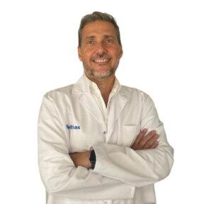 Dr. Luis Ferraro Esparza
