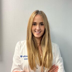 Dra Rocío Fuentes Morales es especialista en Ginecología y Obstetricia en Vithas Sevilla