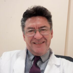 Dr. Miguel Ángel León Donoso