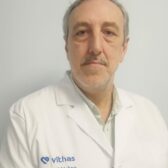Dr. Rafael Duro Millán es especialista en Hematología y Hemoterapia en el Hospital Vithas Sevilla.