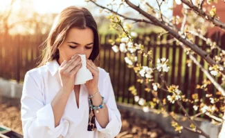 La alergia es una respuesta anómala del sistema inmunitario provocada por sustancias normalmente inofensivas.