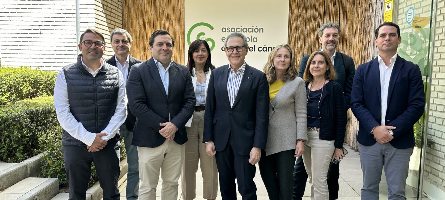 La Asociación Española Contra el Cáncer y Vithas se unen para mejorar la experiencia del paciente oncológico, impulsar la investigación y ofrecer nuevos servicios